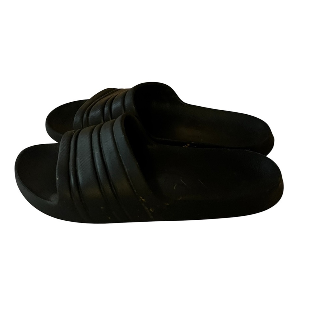 Men’s Imperfection Sandals Sz Large (9-10)